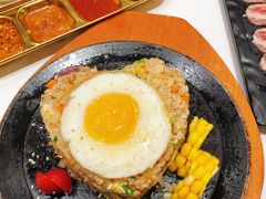 三文鱼蟹子炒饭-妥妥烤肉料理(凯德店)