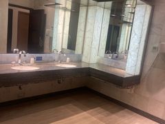 -上海虹桥祥源希尔顿酒店