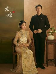 -雪中彩影婚纱摄影·微光艺术中心