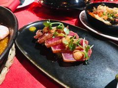 金枪鱼牛油果-BROWNSTONE布朗石西班牙餐厅(富城店)