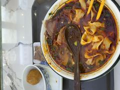 -伊穆祥牛肉面总店·清真