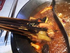 -牛華八婆火锅串串(南中环店)