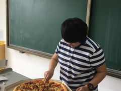 -Tubestation站点比萨(新世界大望路店)