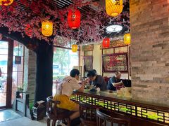 大堂-金杨拉面王小吃面馆·牛三宝面·红烧牛肉粉