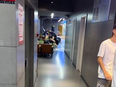 -开阳里游泳健身