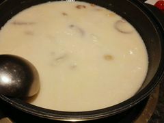 -煲宫猪肚鸡(昆山金鹰国际购物中心店)
