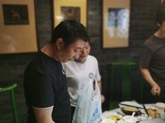 -京味斋·北京烤鸭(华威桥北工大店)