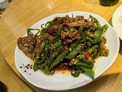 辣椒炒肉-海兰江石锅饭(水上店)