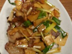 -云海肴·汽锅鸡·云南菜(天山百盛优客店)