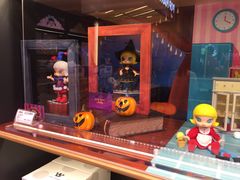 -泡泡玛特POPMART(杭州乐堤港店)