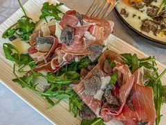 -青岛香格里拉·鱼跃地中海西餐厅