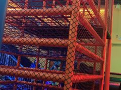-潮尚蹦蹦床主题公园(韦曲店)