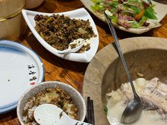 -滇香肴·云南菜蒸汽石锅鱼(云南北路店)