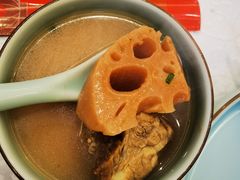 莲藕炖排骨-九头鸟酒家(四道口店)