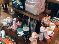 零售区-星巴克(厦门SM新生活广场店)