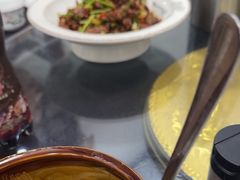 -湖南人家湘菜馆(镇江路店)