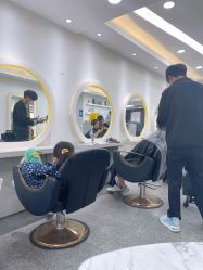 点击看大图 -宫铭烫发染发接发店