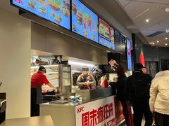 -肯德基(嘉善路地铁站店)