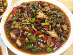 泡椒脆肠-茅屋大酒店