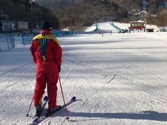 -亚布力新体委滑雪场