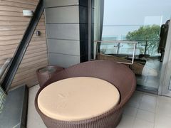 -上海滴水湖皇冠假日酒店