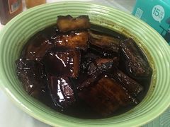 芸记酱肉-芸海阁·农家私房菜(沙家浜景区出口店)