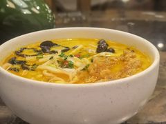 -云海肴·汽锅鸡·云南代表菜(天山百盛优客店)