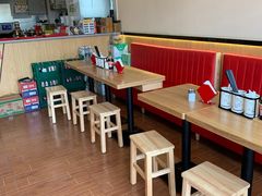 -碗里捞川渝特色面(沙河玖耀里店)