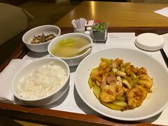 -上海外滩茂悦大酒店