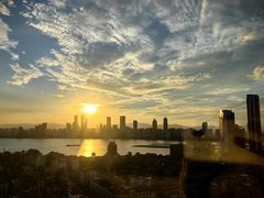 -东方豪景花园酒店·怡景旋转餐厅