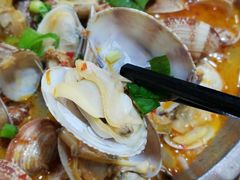 -老东镇啤酒屋海鲜加工·蒸汽海鲜·海鲜烧烤(台东店)