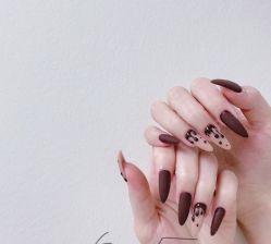 -ZX·美睫设计师汇聚店