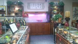 -灵彩珠宝(朗香街店)