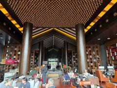-时光吧·大堂吧·丽江和府洲际度假酒店