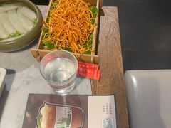 -尚尚仙·酸汤猪手·猪肚鸡火锅(华联万柳购物中心店)