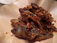 -洞庭土菜小炒馆(易发广场店)