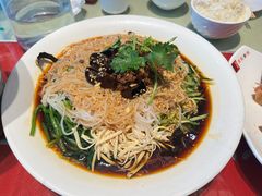 -吴记酱骨炖菜馆(西大直街店)