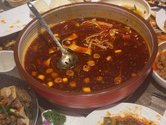 -巴特餐饮6加1音乐餐吧·新疆菜