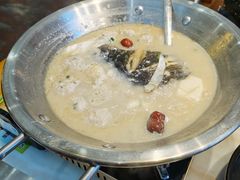 -深巷家味馆.湖北头牌红烧鱼头拌饭(黄陂店)