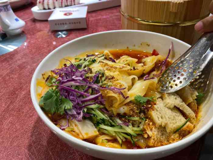 贺福记(康巴什店)-"离住的酒店不远的一个餐厅.一直没在这边.