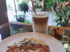 -西关84·History·Art·Cafe