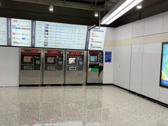 -东方体育中心(地铁站)