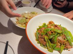 -江渔儿酸菜鱼(映月湖环宇城店)
