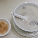 皮蛋瘦肉粥每次必点 「云吞面」一份不够，又上一份