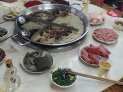 -储奇门鳝鱼火锅(总店)