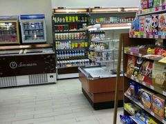 -全家便利店(银翔路店)