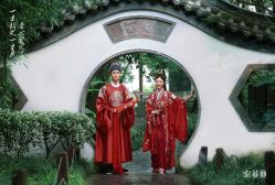 -索菲亚婚纱摄影