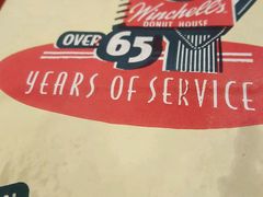 -Winchell's Donuts House