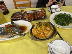 -南沙辉记烧鸡·荔枝木炭火吊烧(旧镇店)