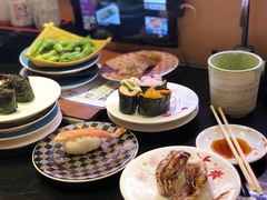 牛油果鲜虾军舰-回转寿司 活美登利(池袋西武店)